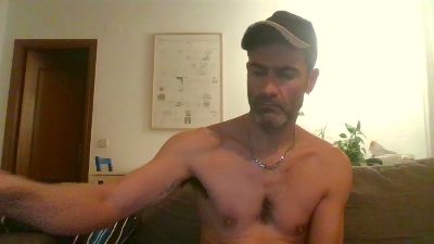 hotreds — Cam4 stream photo (Jan 2026)