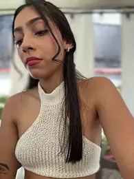 Ema_azel — Stripchat stream photo (Apr 2026)