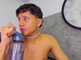 leo-hot23 — camsoda