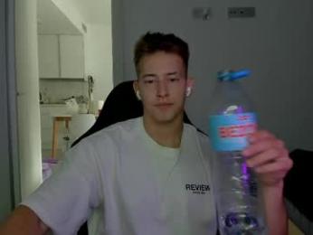 gym_alpha — Chaturbate stream photo (May 2026)