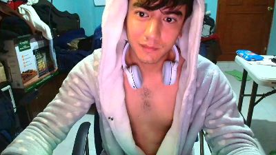 Larry_Art_A — Cam4 stream photo (Aug 2026)