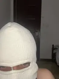 mehdi_krr1 — modelo de webcam en línea en stripchat