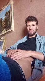 Maxim2707 — modelo de webcam en línea en cam4