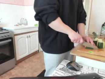 doriancretu95 — modelo de webcam en línea en chaturbate