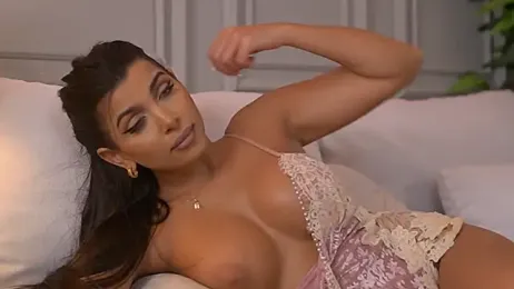 NicoleCellini — Stripchat stream photo (Apr 2026)