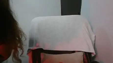 urvashihott — Stripchat stream photo (Apr 2026)