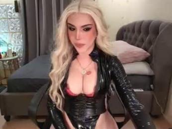 porndivasophia — modelo de webcam en línea en chaturbate