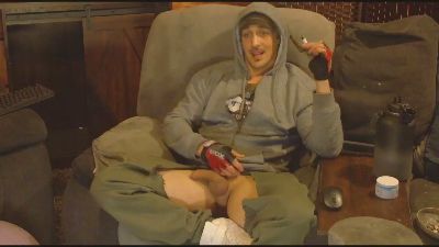 Hotdickyxxx — modelo de webcam en línea en cam4