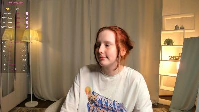 OdellaDuell — Cam4 stream photo (Jun 2025)