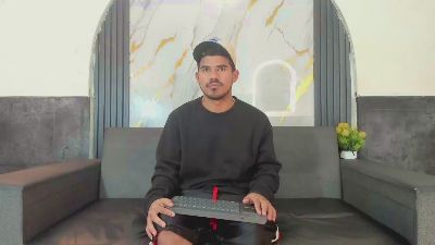 jeanpiero_big26 — Cam4 stream photo (Apr 2026)