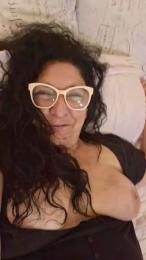 Caritovivi — Cam4 stream photo (May 2026)
