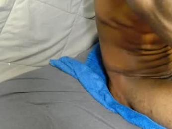 julienlongg — modelo de webcam en línea en chaturbate