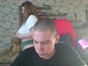 screw_and_bobbin — Chaturbate stream photo (Apr 2024)