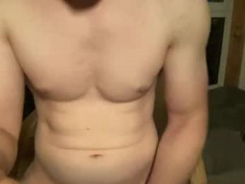 hungwank95 — modelo de webcam en línea en chaturbate
