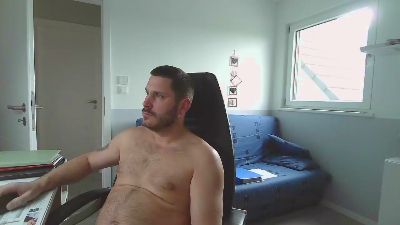 capuch67 — Cam4 stream photo (Apr 2026)