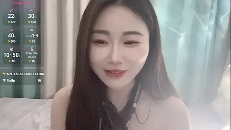 sexy-cc666 — Stripchat stream photo (May 2025)