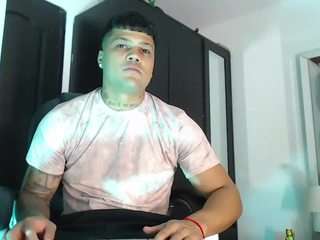 peterbrownx — Camsoda stream photo (Sep 2025)