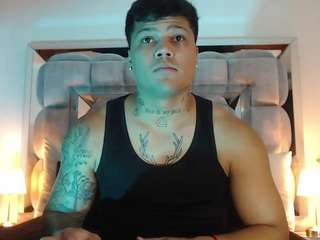 peterbrownx — Camsoda stream photo (Oct 2025)