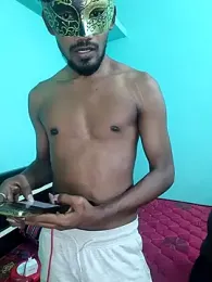 Luciferaxcel666 — modelo de webcam en línea en stripchat