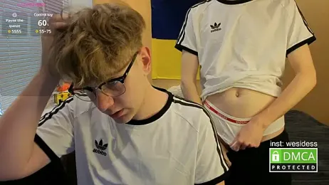 cutie_guys — Stripchat stream photo (Jul 2025)