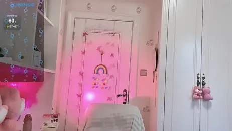 Ya-Ya- — Stripchat stream photo (Nov 2025)