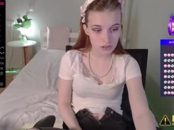 roxy_bowman — Chaturbate stream photo (Mar 2023)