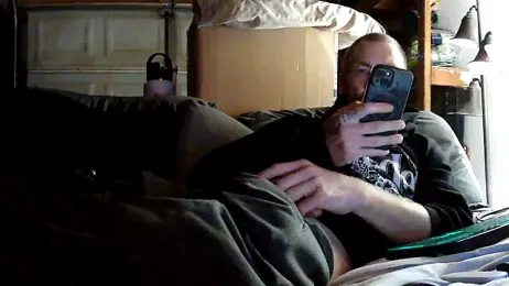 Tiggitytomociti — Stripchat stream photo (Mar 2026)