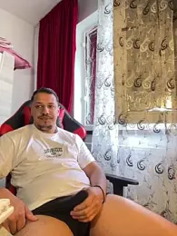 baramadalin — Stripchat stream photo (Jun 2026)