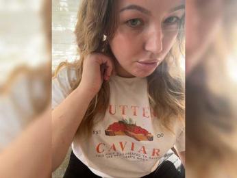 amberbenz — Bongacams stream photo (Aug 2026)