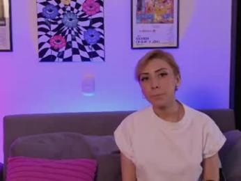 violettgrey_ — Chaturbate stream photo (Jul 2026)