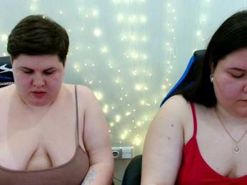 BeckyAndEllen — modelo de webcam en línea en bongacams