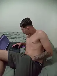 becmz — Stripchat stream photo (Apr 2026)