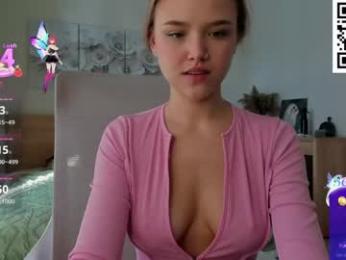 flooora_0 — Chaturbate stream photo (Apr 2026)