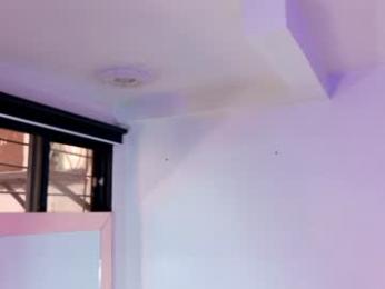 missjuliaa_ — Chaturbate stream photo (Jul 2026)
