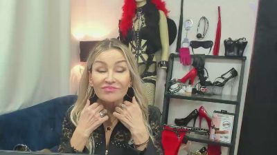 crystal__xxx — Cam4 stream photo (Jan 2026)