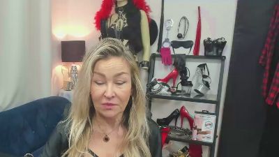 crystal__xxx — Cam4 stream photo (Feb 2026)