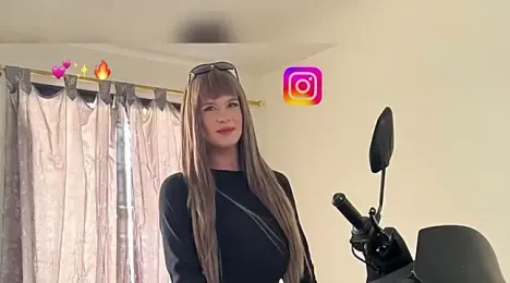 sabrina_clementss — stripchat