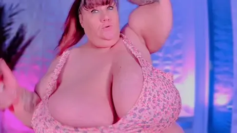 BiggyMelon — Stripchat stream photo (May 2026)