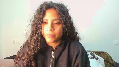 Hot_ama — modelo de webcam en línea en cam4