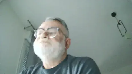 oura — Stripchat stream photo (Apr 2026)