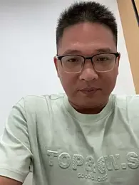lingecome — Stripchat stream photo (Sep 2026)
