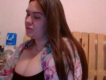 Mia-Moona — bongacams
