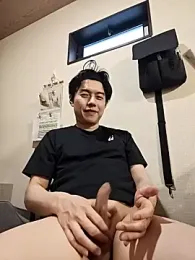 whitebriefboy — Stripchat stream photo (Apr 2026)