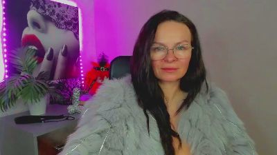 Helen_Wild — Cam4 stream photo (Feb 2026)