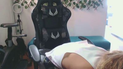 Jeiana4u — modelo de webcam en línea en cam4