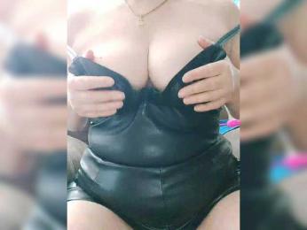 Hot_frenzy — bongacams