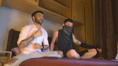 jacket_man — modelo de webcam en línea en cam4