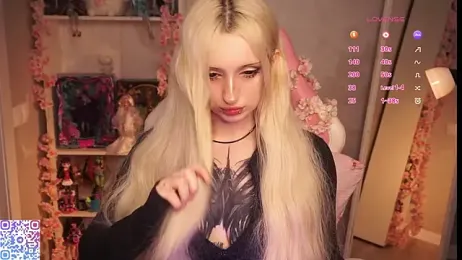 hikmurr — Stripchat stream photo (May 2026)