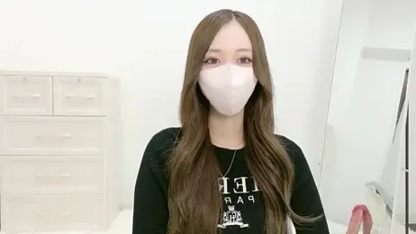 salachan_v — modelo de webcam en línea en stripchat