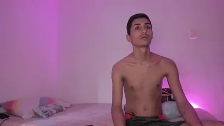 CoupleTwink12 — modelo de webcam en línea en stripchat